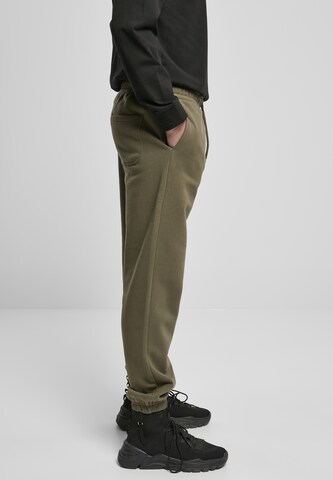 Urban Classics - Tapered Pantalón en verde