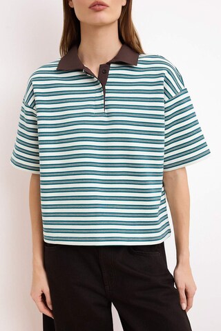 Trendyol Shirt in Blauw