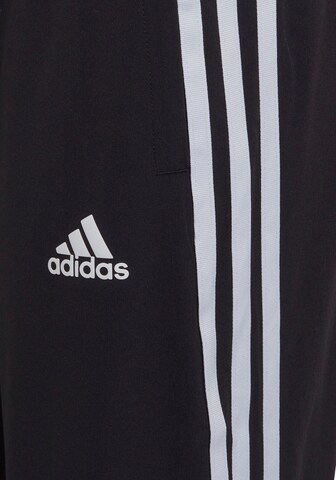 Regular Pantaloni sport de la ADIDAS SPORTSWEAR pe negru