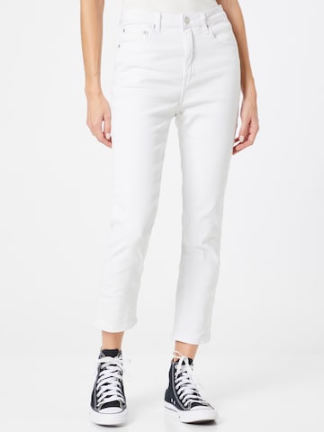 In The Style Jeans in White: front
