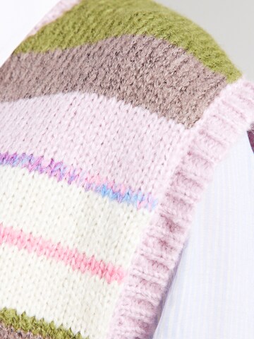 PIECES Вязаная жилетка 'PCRYE' в Белый