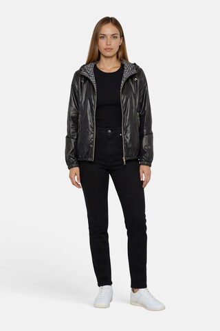 White Label Performance Jacket in Black