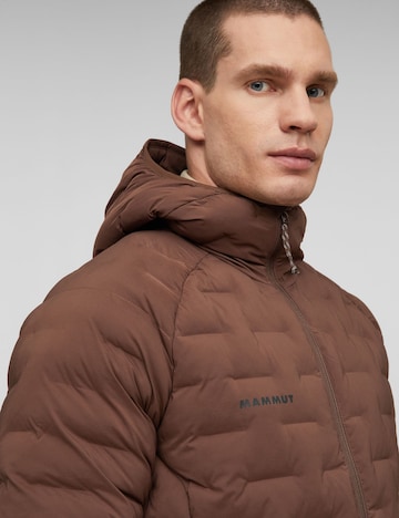 MAMMUT Athletic Jacket in Brown