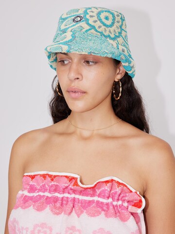 ABOUT YOU REBIRTH STUDIOS Hat 'EASY BREEZY' in Blue: front