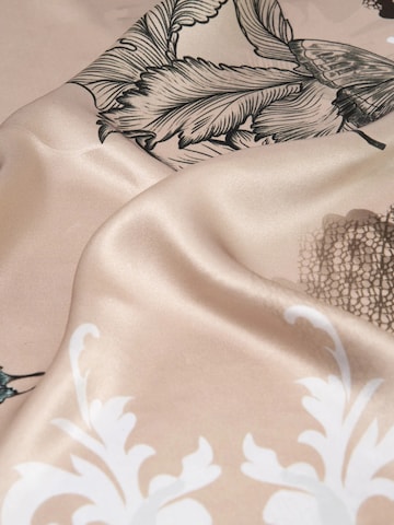 MayTree - Chal en beige