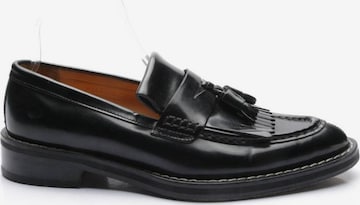 Ami Paris Flats & Loafers in 40 in Black: front