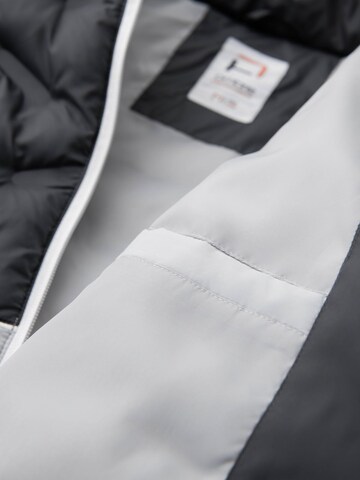 Ombre Winterjacke in Grau