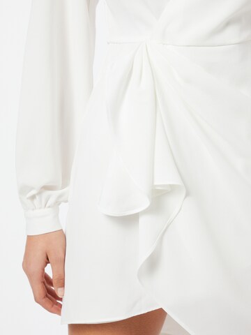 Robe NA-KD en blanc