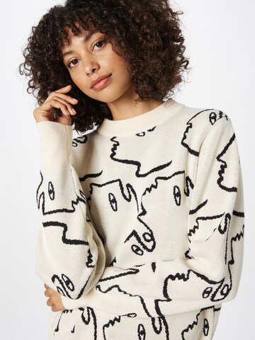 Monki - Pullover em branco