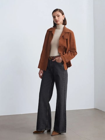 Veste mi-saison Dilvin en marron