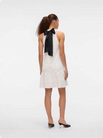 Robe 'VMAmelia' VERO MODA en blanc