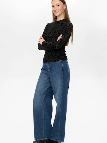 T-shirt ' NUVELVA ' NÜMPH en noir