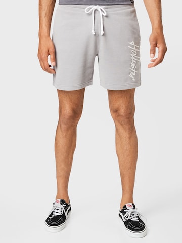 HOLLISTER Regular Shorts in Grau: predná strana