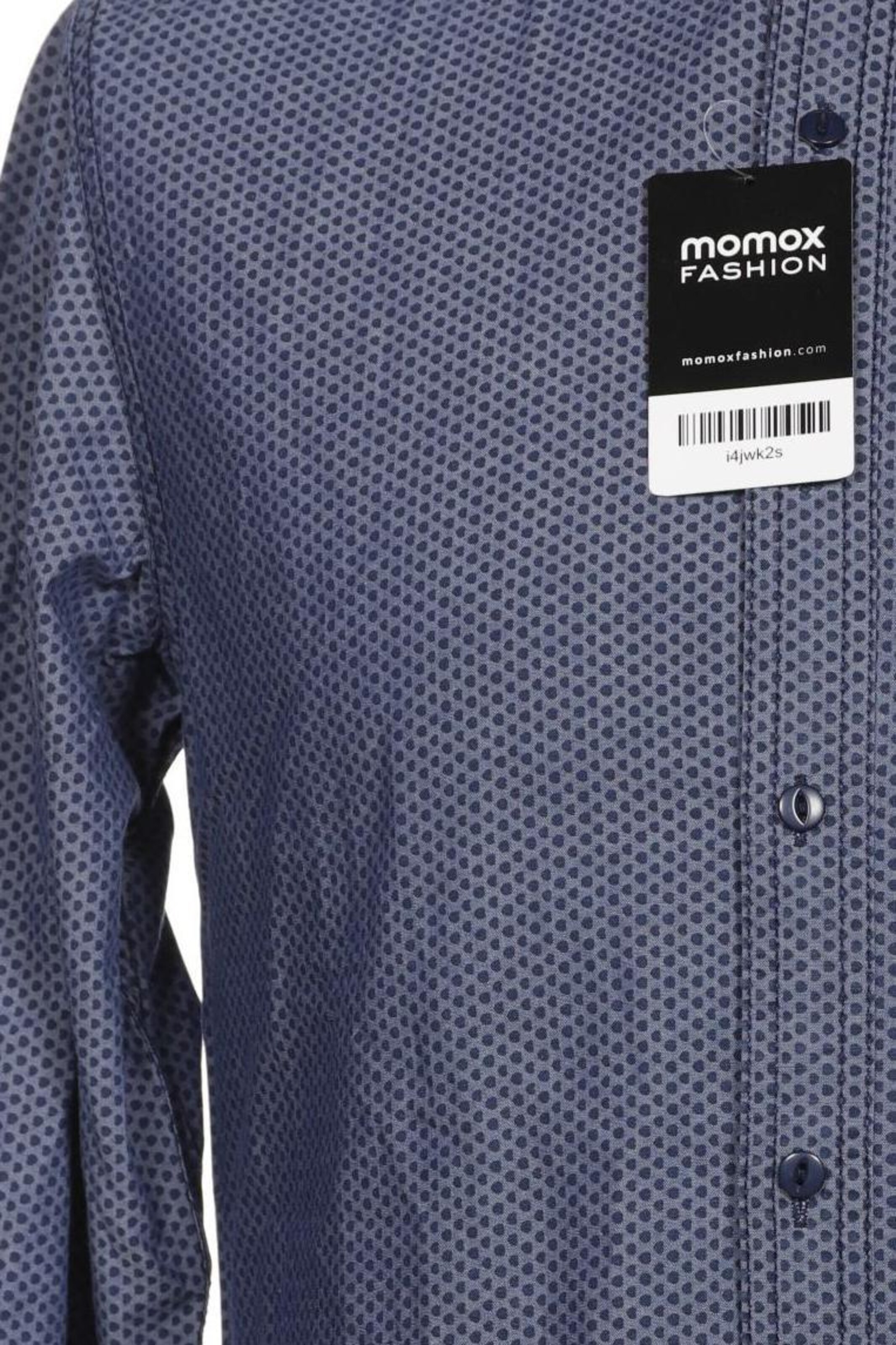 !Solid Button Up Shirt in S in Blue