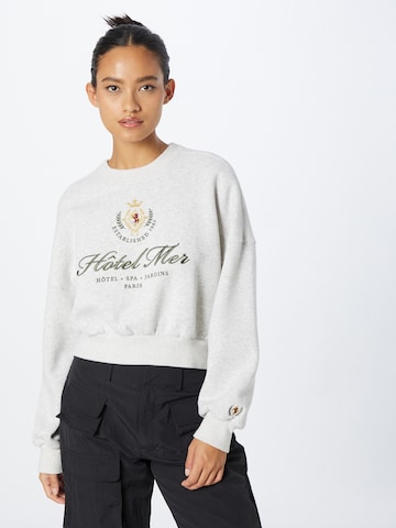 Abercrombie & Fitch Sweatshirt 'SUNDAY' in Grau: predná strana