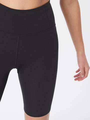 Girlfriend Collective Skinny Sporthose in Schwarz