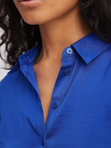 NA-KD Košilové šaty – modrá