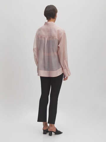 EDITED Blouse 'Saara' in Pink