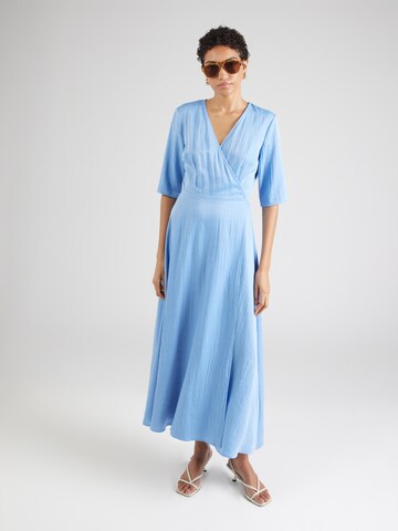 Robe minimum en bleu : devant