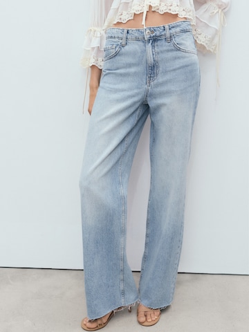 Wide leg Jeans 'DANILA' de la MANGO pe albastru: față