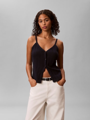 Haut Calvin Klein Jeans en bleu : devant