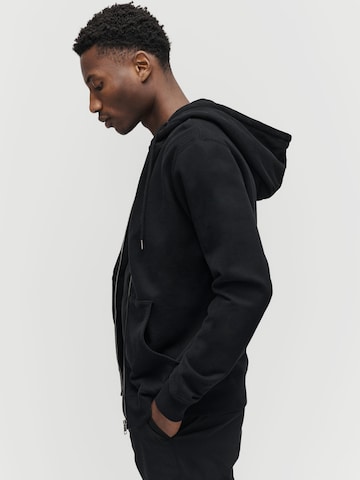 SANVT Sweatjacke in Schwarz