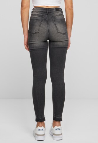 Urban Classics Slimfit Jeans in Schwarz