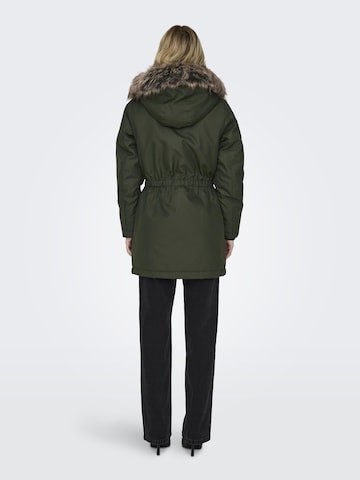 Parka invernale 'Iris' di ONLY in verde