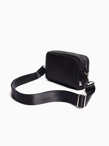 Bershka Crossbody bag in Black