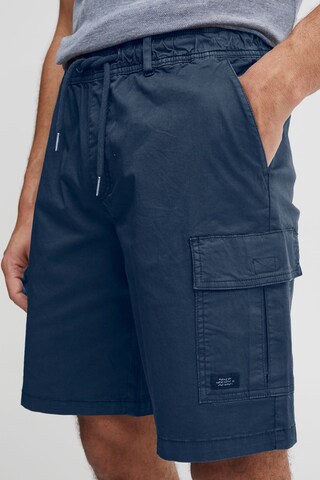 BLEND Regular Cargoshorts in Blau