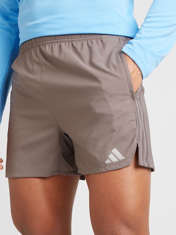 ADIDAS PERFORMANCE Regular Sportshorts 'Hiit' in Grau