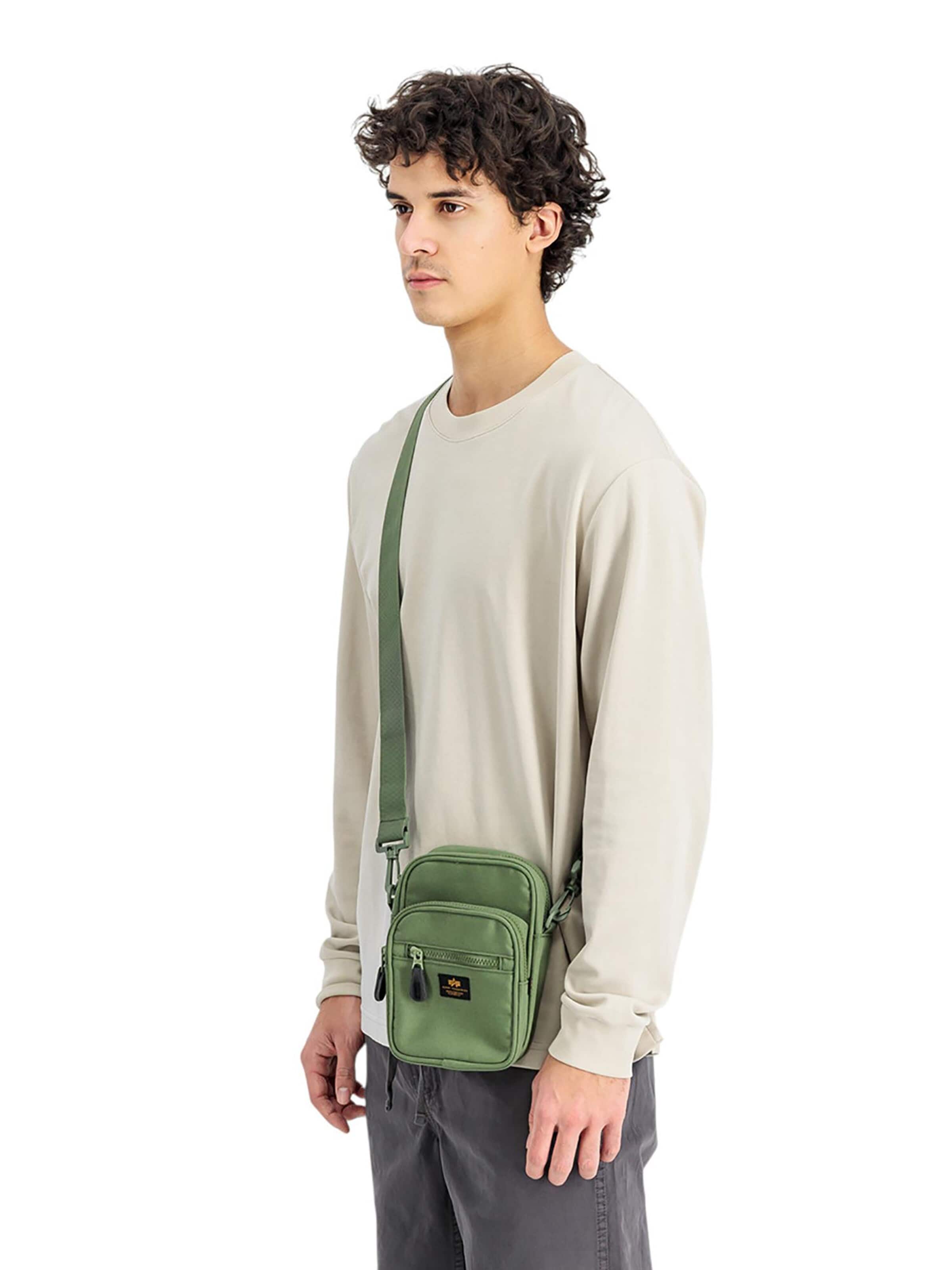 Borsa a tracolla di ALPHA INDUSTRIES in verde
