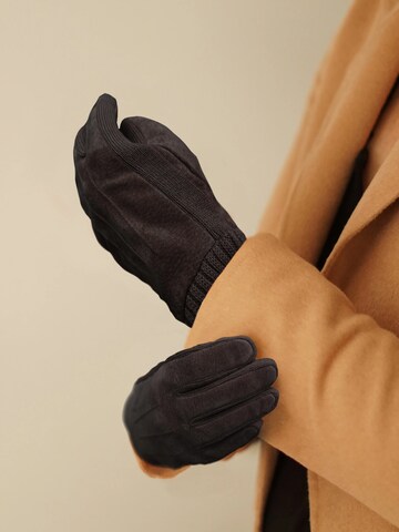 KESSLER Full Finger Gloves in Brown