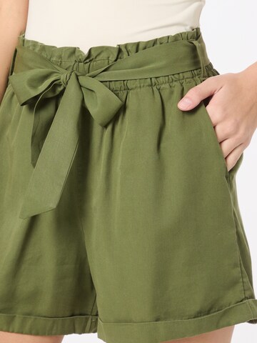 TOM TAILOR DENIM Normální Kalhoty – zelená