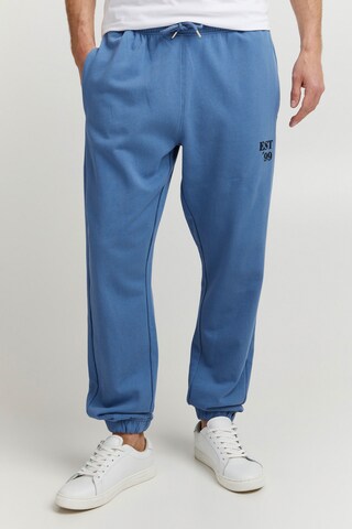 !Solid Loosefit Broek 'Bryan' in Blauw: voorkant