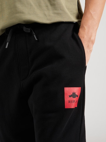 REPLAY Tapered Hose in Schwarz