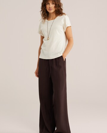 WE Fashion Тениска в бежово