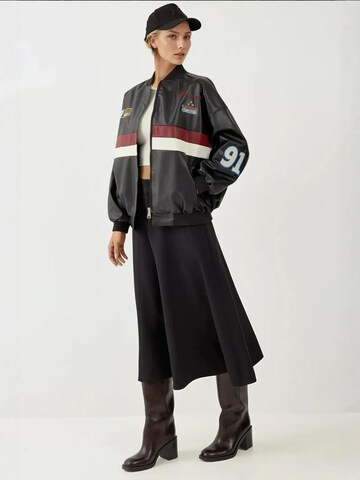 Bigdart Between-Season Jacket in Black
