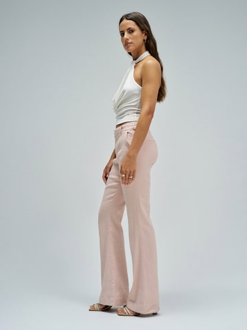 Salsa Jeans Flared ChinoHosen Chino in Pink