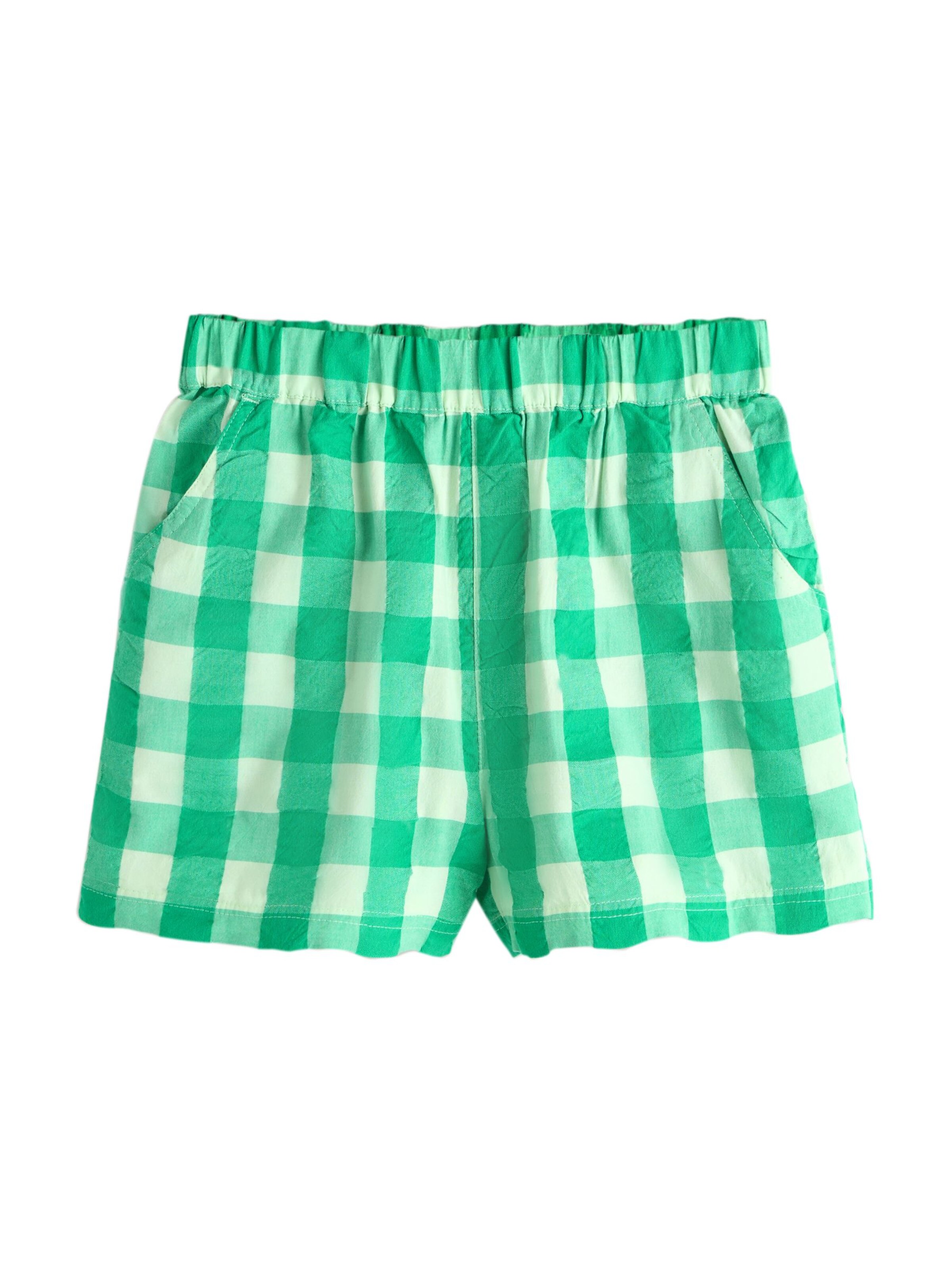 Next Regular Shorts in Grün: Vorderseite