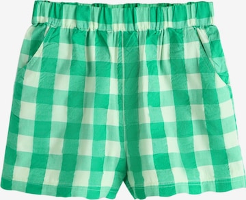 Next Regular Shorts in Grün: Vorderseite