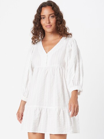 Cotton On - Vestido camisero 'ZERHA' en blanco: frente