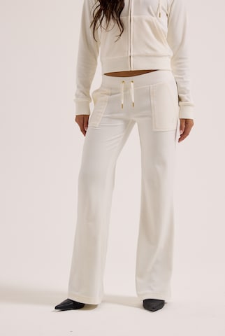 Juicy Couture Petiteregular Hlače - bež boja: prednji dio