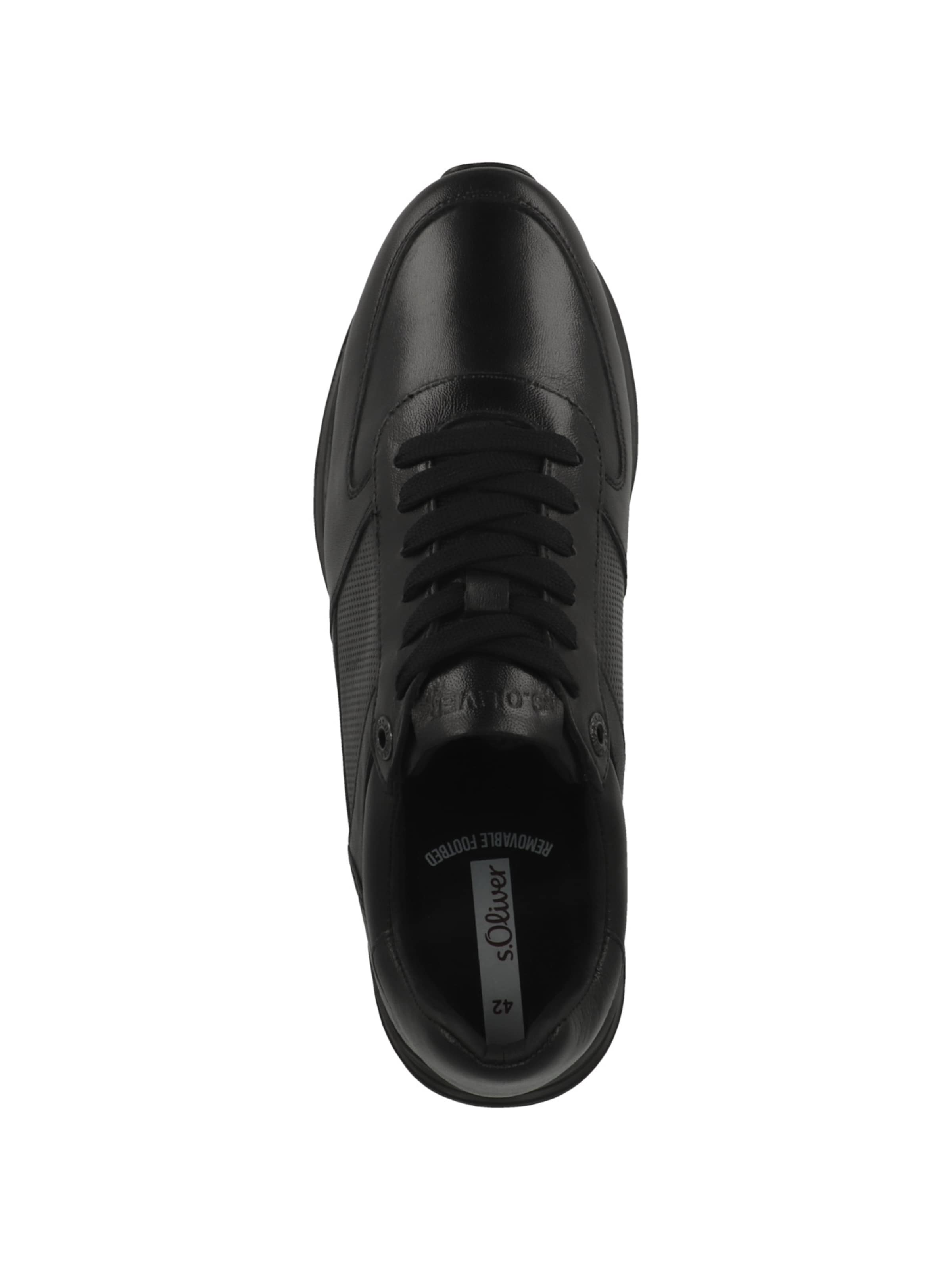 Sneaker bassa di s.Oliver in nero