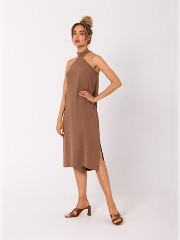 made of emotion - Vestido en marrón: frente