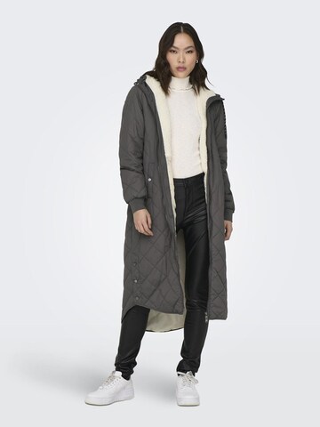 ONLY Between-Seasons Coat in Grey