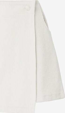 Estelou - Saia em branco: frente