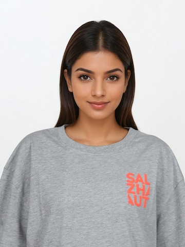 salzhaut Shirt 'Weven' in Grijs