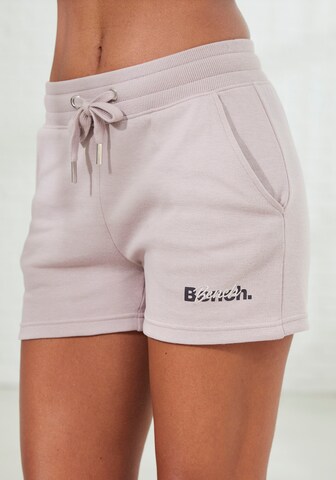 Regular Pantalon de sport BENCH en rose : devant