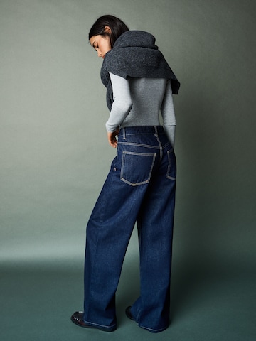 Bershka Baggy Jeans in Blue